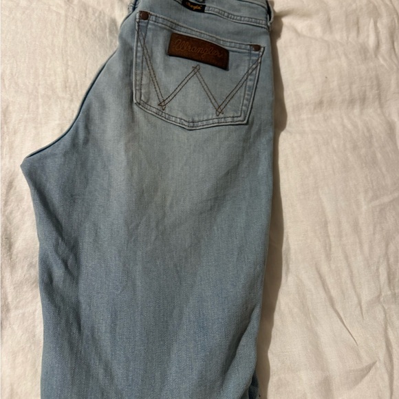 Wrangler Light Blue Flare Jeans - Picture 11 of 12